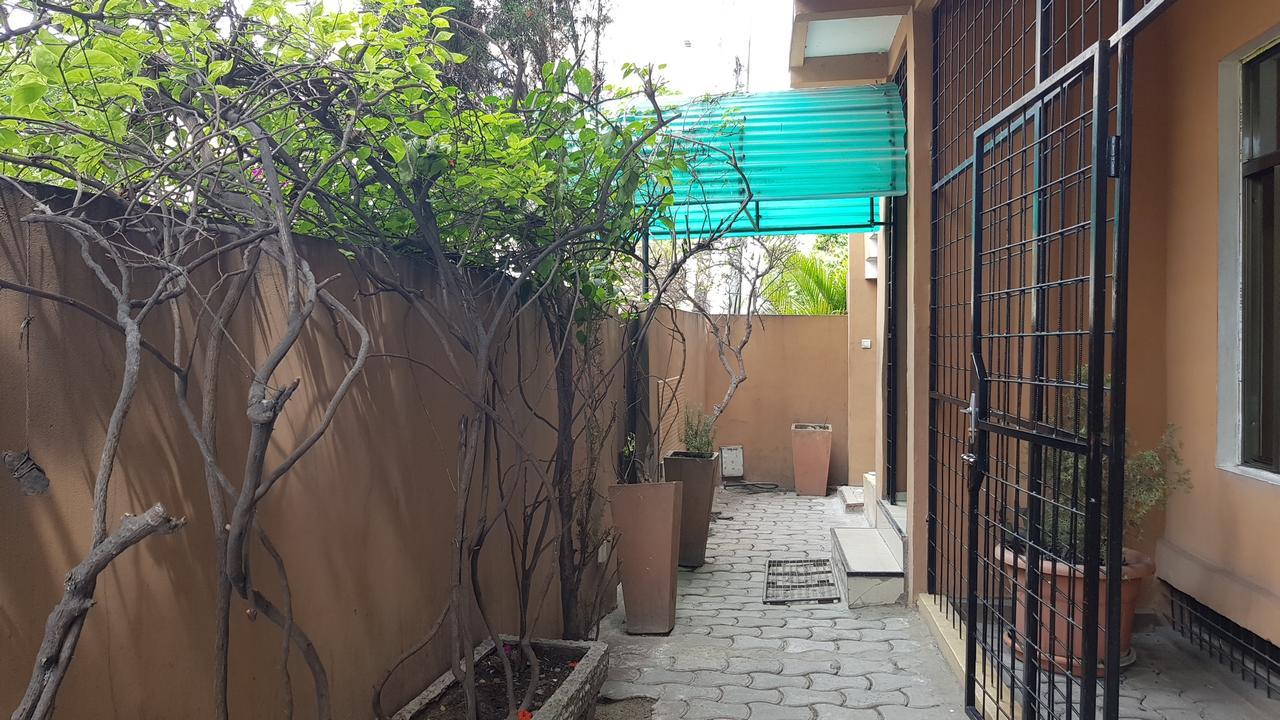 Appartements Chez Leo 브라자빌 외부 사진