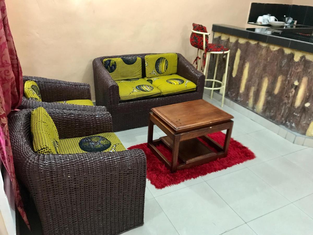 Appartements Chez Leo 브라자빌 외부 사진